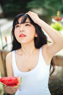 惊爆！《隔壁人妻》无删减版究竟藏着啥秘密？数字背后的真相你知道吗？